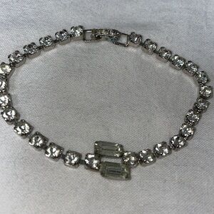 1950’s Vintage silver tone clear cut prong set crystal embellished gold over cla